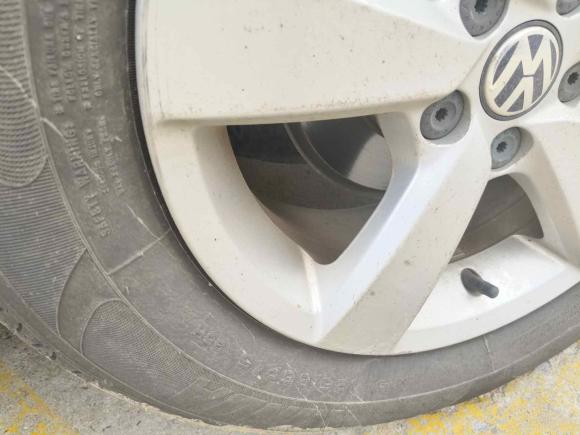 [青岛·鲁B] 二手大众朗逸2017款 1.6L 手动风尚版