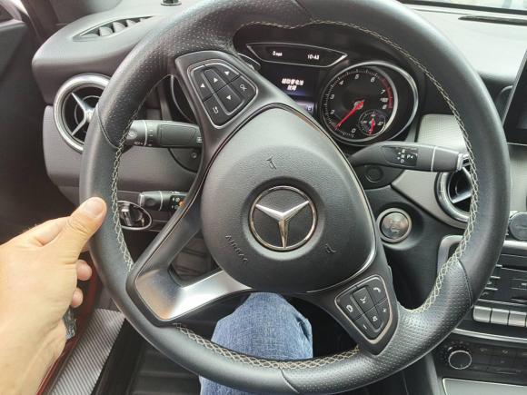 [上海·皖K] 二手奔驰奔驰CLA2017款 改款 CLA 200 时尚型