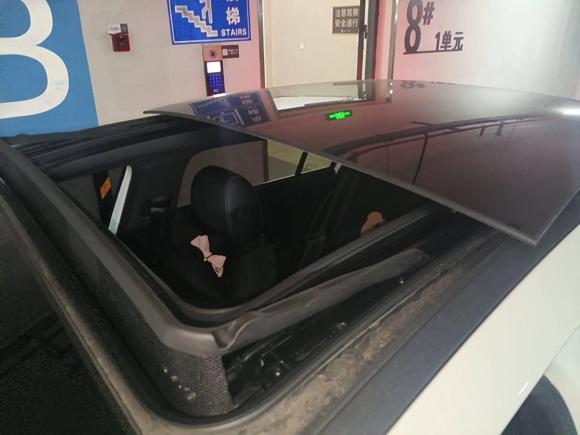 [苏州·苏U] 二手奔驰奔驰A级2021款 A 200 L 运动轿车时尚型