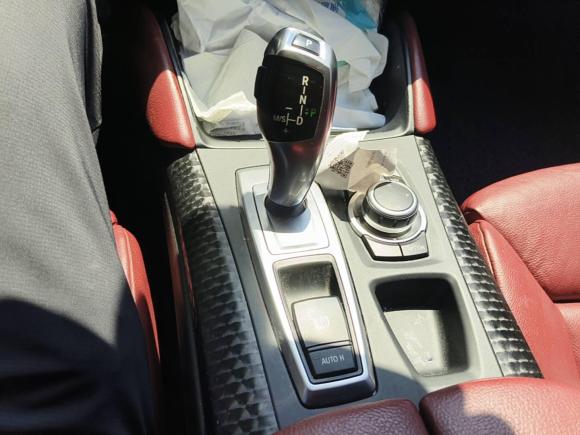 [青岛·鲁B] 二手宝马宝马X62013款 xDrive35i