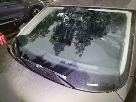 [上海·沪D] 二手大众帕萨特2013款 1.8TSI DSG御尊版