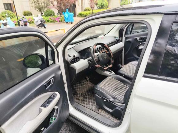 [上海·桂B] 二手零跑汽车零跑T032022款 炫晶版