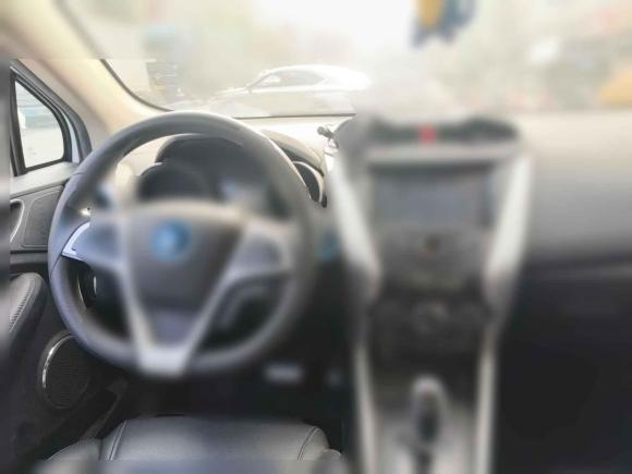 [义乌·浙F] 二手比亚迪元新能源2018款 EV360 智联炫酷型