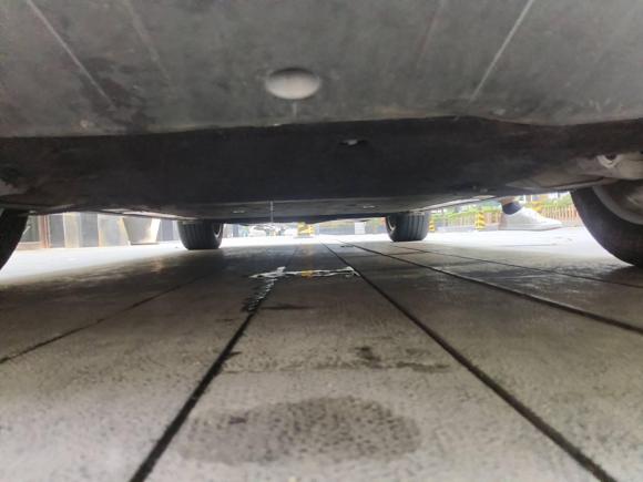 [上海·沪A] 二手蔚来蔚来ES82018款 355KM 基准版 七座版