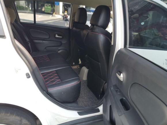 [广州·粤V] 二手启辰启辰R502015款 1.6L 自动时尚版