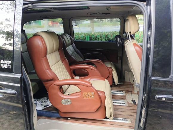 [合肥·皖A] 二手奔驰唯雅诺2011款 2.5L 豪华版