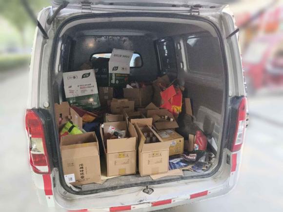 [西安·陕U] 二手五菱汽车五菱荣光V2019款 1.5L封窗车实用型国VI LAR