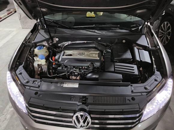 [上海·沪A] 二手大众帕萨特2013款 1.8TSI DSG御尊版