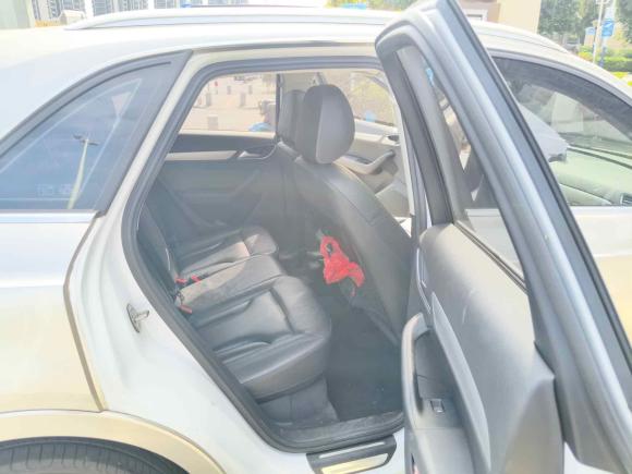 [佛山·粤E] 二手奥迪奥迪Q32016款 35 TFSI 时尚型