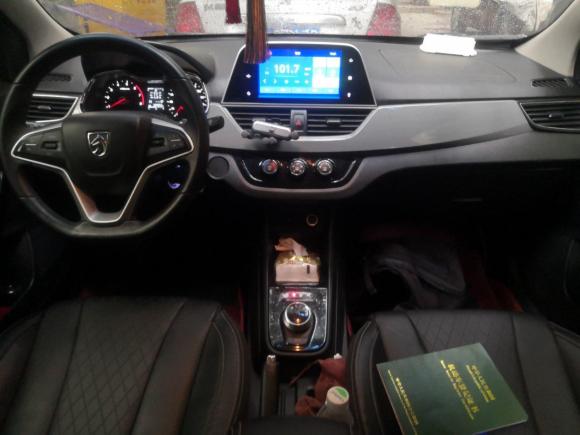 [成都·川A] 二手宝骏宝骏310W2018款 1.5L 自动豪华型 国V