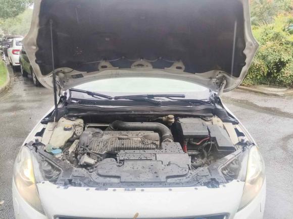 [宁波·浙B] 二手沃尔沃沃尔沃V402013款 2.0T 智雅版