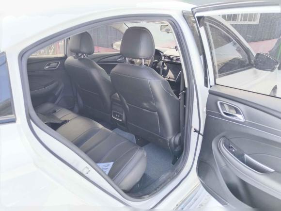 [济南·鲁A] 二手荣威荣威i52020款 1.5L 自动4G互联领豪旗舰版