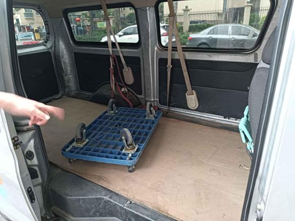 [佛山·粤E] 二手长安凯程长安睿行M902017款 2.0L超值版6座掀背门4G94S