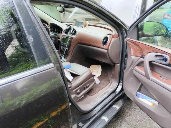 [上海·沪B] 二手别克昂科雷2014款 3.6L 四驱智享旗舰型