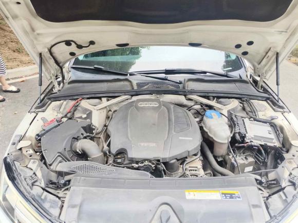 [常州·苏D] 二手奥迪奥迪A4L2017款 40 TFSI 时尚型