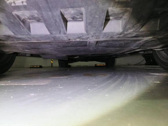 [无锡·苏B] 二手奔驰奔驰V级2018款 V 260 L 尊贵加长版 国V