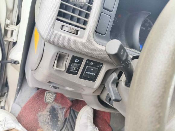 [无锡·苏B] 二手金龙凯歌2015款 2.4L商务型4RB2