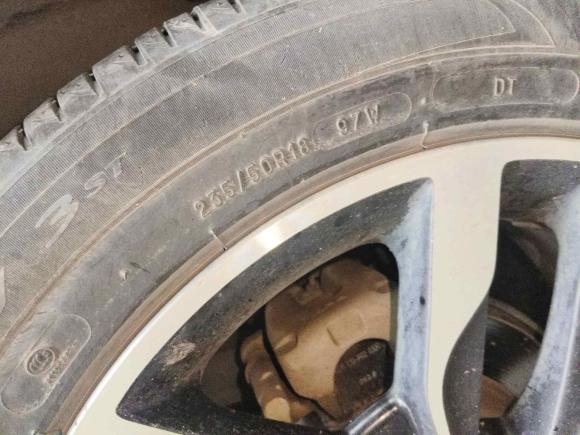 [武汉·鄂A] 二手荣威荣威RX52016款 20T 两驱自动互联网智享版