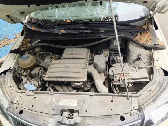 [无锡·苏K] 二手斯柯达昕动2016款 改款 1.4L 手动前行版