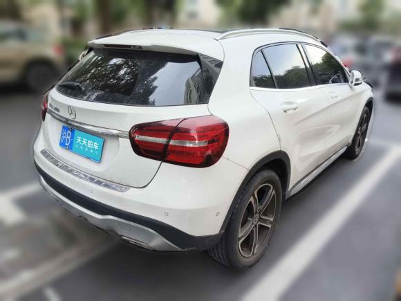 [上海·沪B] 二手奔驰奔驰GLA2018款 GLA 200 时尚型