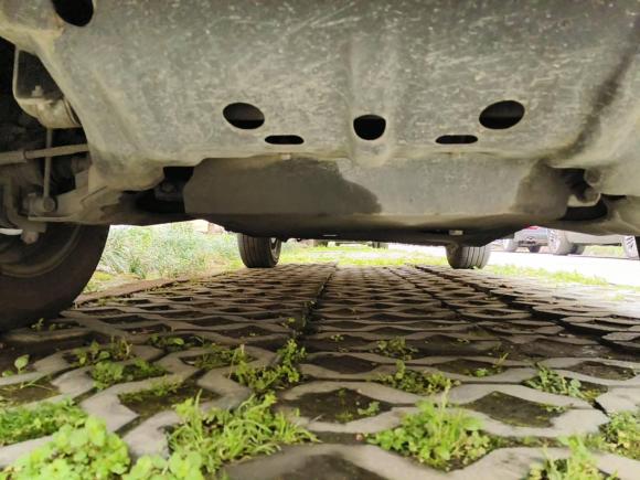 [成都·川A] 二手陆风陆风X82012款 探索版 2.0T 柴油4X4超豪华型