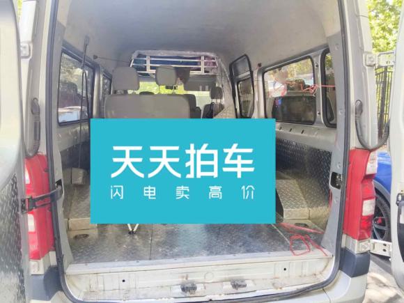 [南昌·赣A] 二手福田图雅诺2021款 2.0T手动通途长轴中顶5/6/7座4F20TC3