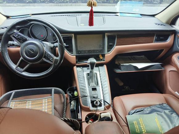 [上海·苏E] 二手众泰众泰SR92017款 2.0T 自动极致之光版