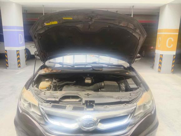 [上海·沪C] 二手比亚迪比亚迪S72015款 2.0T 升级版 自动尊贵型