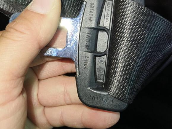 [佛山·粤E] 二手捷豹捷豹XFL2018款 XFL 2.0T 250PS 豪华版