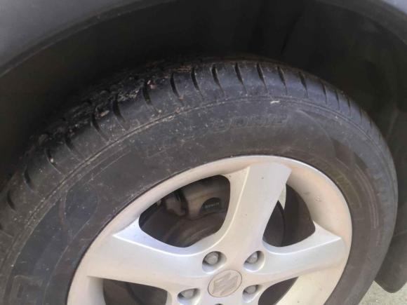 [上海·赣H] 二手铃木天语 SX42009款 两厢 1.6L 自动运动型