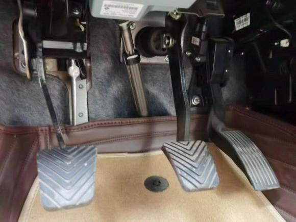 [南通·苏F] 二手起亚焕驰2019款 1.4L 手动智享版Value 国V