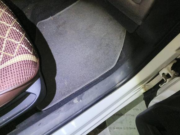 [成都·川A] 二手雪铁龙世嘉2013款 1.6L 手动品尚型CNG