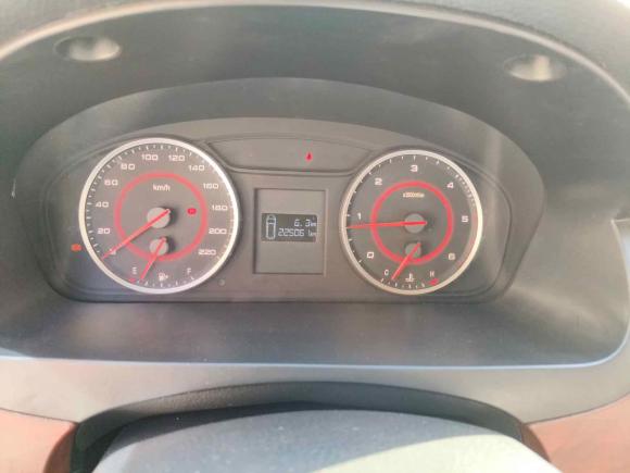 [南昌·赣A] 二手上汽大通MAXUS大通G102016款 1.9T 手动精英版 柴油 国V