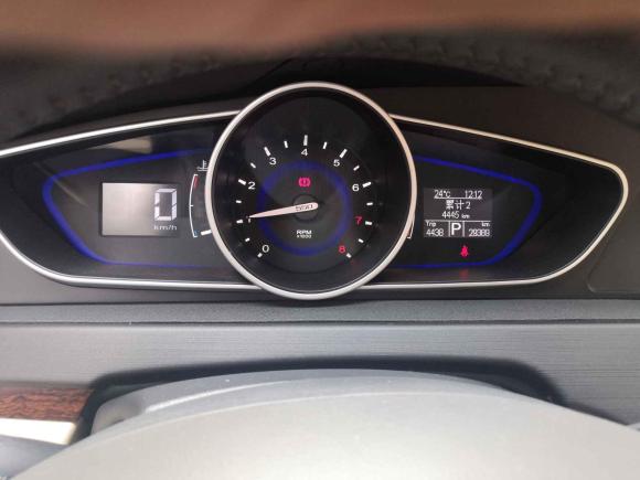 [上海·宁A] 二手荣威荣威5502014款 550S 1.8L 自动智选版