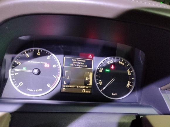 [南京·苏A] 二手路虎揽胜运动版2010款 5.0 SC V8 HSE