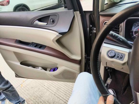 [无锡·苏B] 二手别克别克GL82017款 25S 舒适型 国V