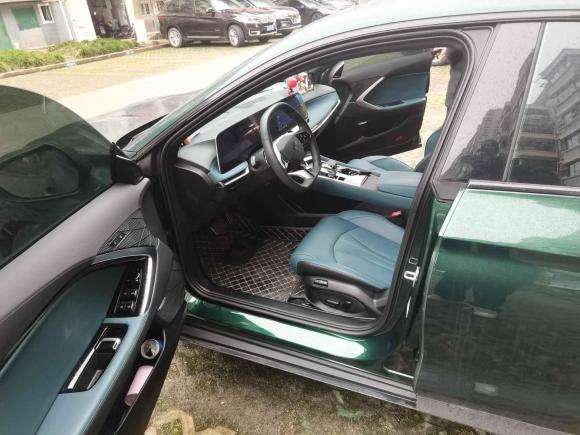 [上海·沪B] 二手名爵MG72023款 2.0T 自动Trophy+激擎耀世版