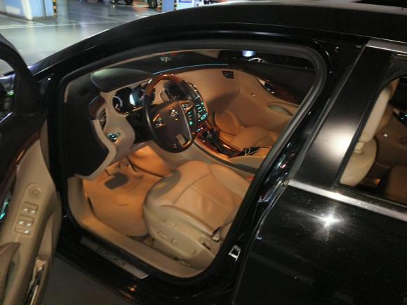 [西安·陕A] 二手别克君越2009款 2.4L豪华版