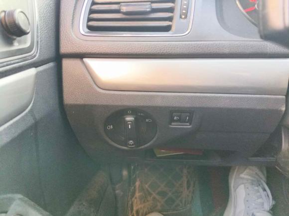 [金华·皖D] 二手大众朗行2015款 1.6L 自动风尚版