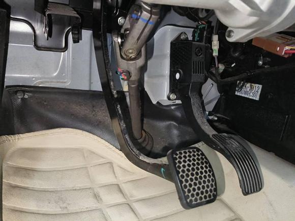 [深圳·粤B] 二手瑞驰新能源瑞驰新能源EC352022款 EC35 II 标准版38.7kWh