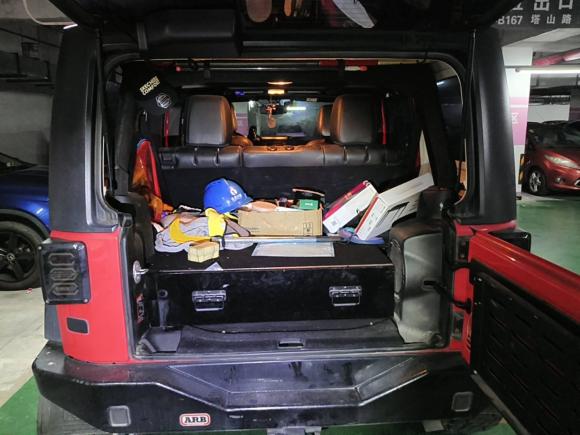 [上海·沪E] 二手Jeep牧马人2013款 3.6L Sahara 四门版