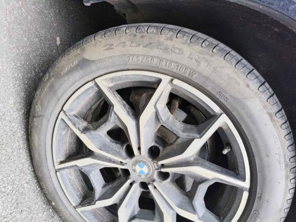 [上海·苏F] 二手宝马宝马X32022款 改款 xDrive25i M运动套装