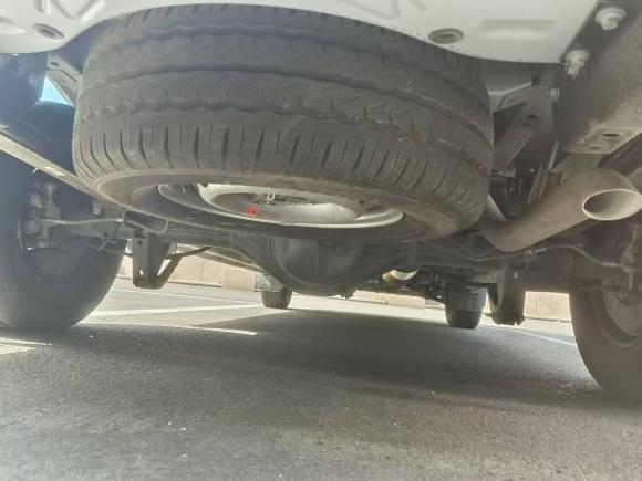 [宁波·浙B] 二手福特全顺T82024款 T8 2.0T柴油手动中轴中顶6座多功能版2/2/2