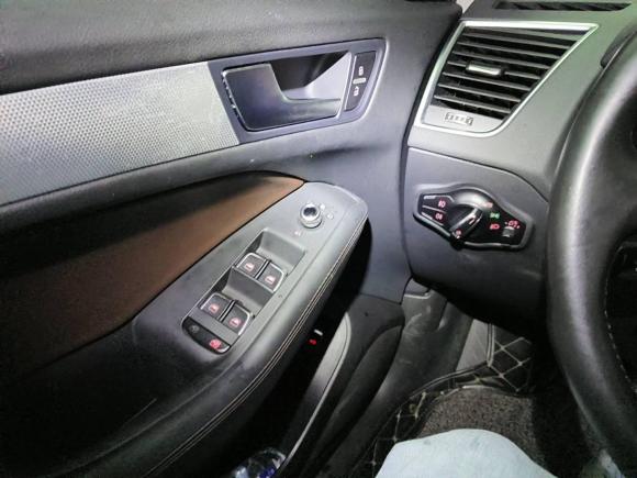 [深圳·粤B] 二手奥迪奥迪Q52018款 典藏版 40 TFSI 技术型