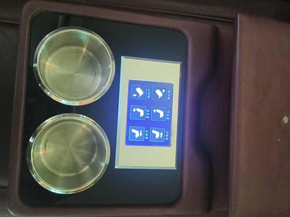 [杭州·浙A] 二手奔驰威霆2016款 2.0T 商务版