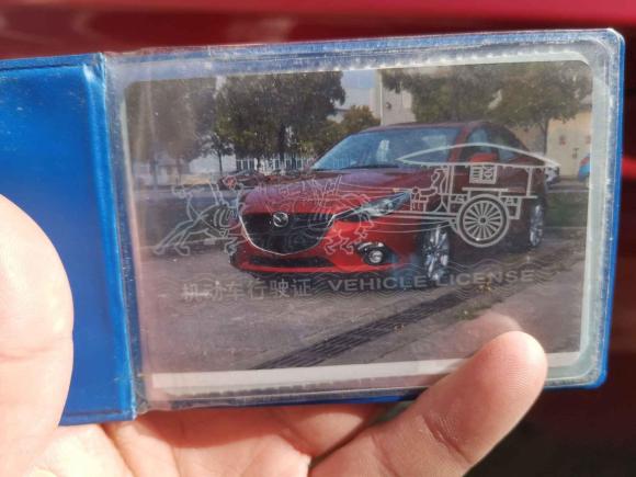 [上海·苏J] 二手马自达马自达3 昂克赛拉2016款 三厢 2.0L 自动旗舰型