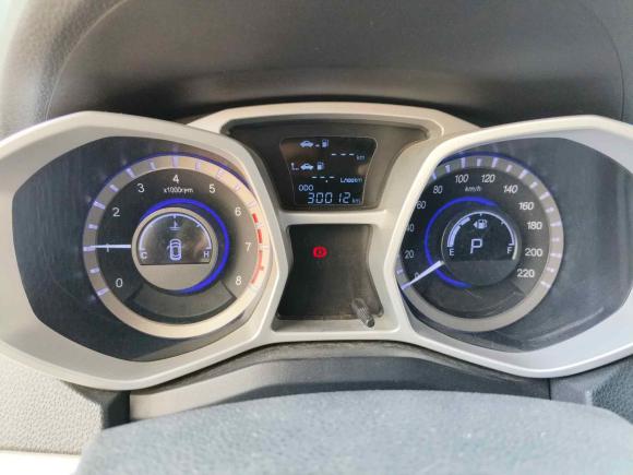 [青岛·鲁B] 二手江汽集团瑞风S32016款 1.5L CVT豪华智能型