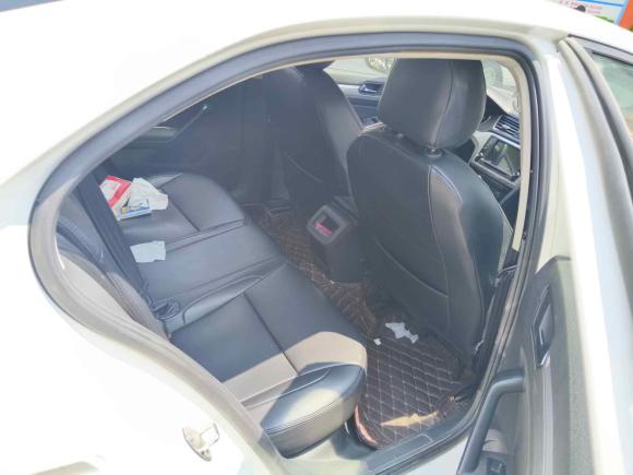 [义乌·赣E] 二手大众凌渡2015款 230TSI DSG风尚版