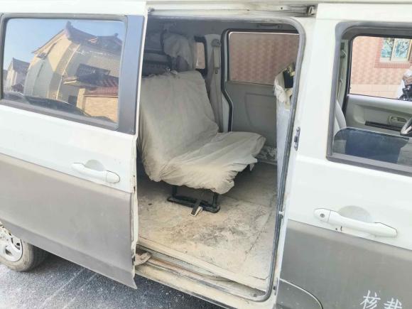 [上海·沪C] 二手金杯新海狮X30L2021款 1.5L财富无空调版客车国VI SWC15M