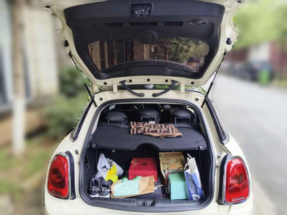 [南昌·赣A] 二手MINIMINI2016款 1.5T COOPER 表现派 五门版